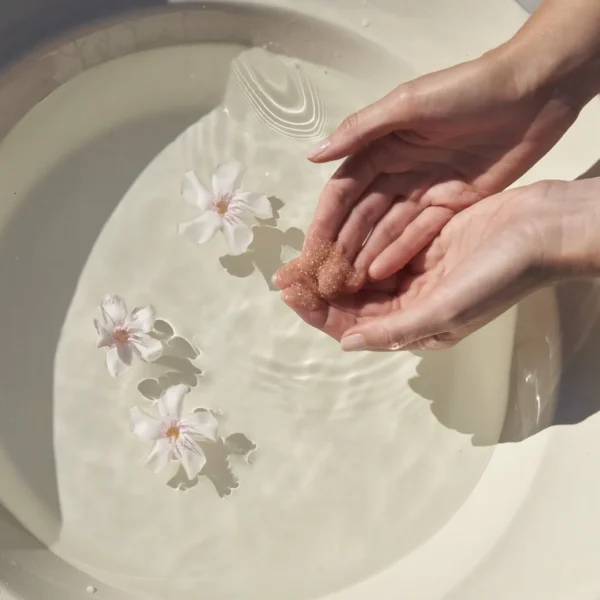 PHOTOS DROITS GERES Huile de douche Monoï Hygiène corps